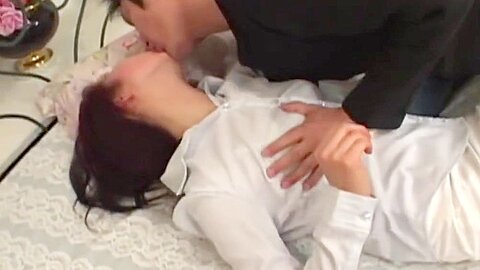 Japanese Step mom Blowjob A Dick And Fucking Young Men