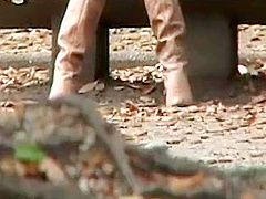 Japanese babe public pee
