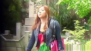 Japanese skank pissing