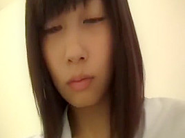 Japanese teen 18+ makes a video of herself masturbating at home 