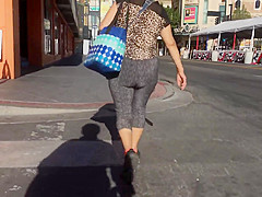 Juicy Mature Latina Butt Vid 001