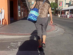 Juicy Mature Latina Butt Vid 001