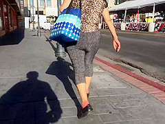 Juicy Mature Latina Butt Vid 001
