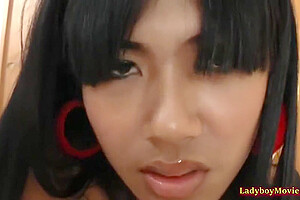 Ladyboy Narnia Strokes And Shagged Bare With 18 Years