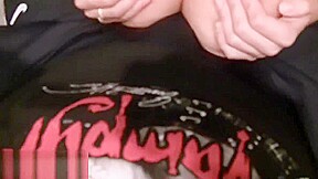 Lap dance and cum on her tits