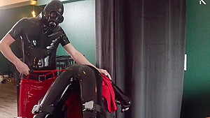 Latexslut Training In The Homeoffice