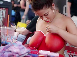 Latina bodypaints he rhuge tits in public
