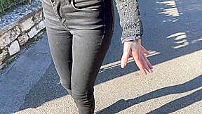 Laura, 34 years old, a superb naughty downright explosive!
