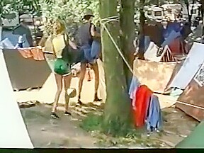 Le Camping en Folie (1981)