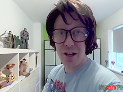 Leeds Guy Gets Big Beauty To Fingerfuck