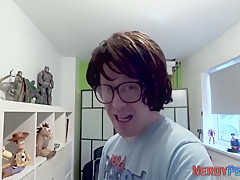 Leeds Guy Gets Big Beauty To Fingerfuck