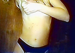 Loirinha gostosa dando show 1