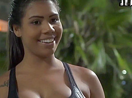Lorena Vasconselos - [SexyHot] - Alem Das Aparencias (25 08 19) - 720p