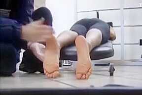 Massage feet soles