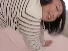 Mature Squirt In The Bed