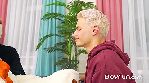 Max Gen - Daniel Star - BoyFun