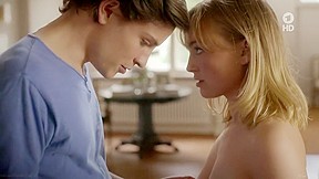 Mein Sohn Helen (2015) Kyra Sophia Kahre