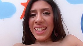 Mike Adriano Makes Her Squirt Double Cumshot
