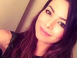 Miranda Cosgrove jerk off challenge