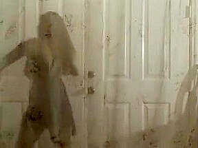 Model Dance27