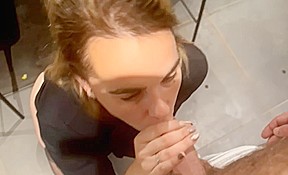 Mon beau frère me démonte sur la table