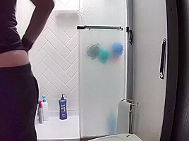 My Stepmom Shaving Her Pussy ( )