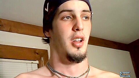 Naked Rocker Jacks His Meat - Axel