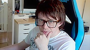NerdPervert - Lucy Lane - Pitty Blowjob