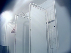 New Shower, Amateur, Clip