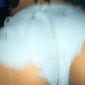 Neyla Kimy beurette gros seins soumise se fait prendre