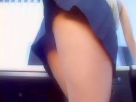 Office work is hard, fix it with a blowjob and swallow
