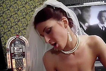 Oldmans Virgin Bride