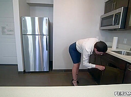Olive Sucked Down Tonys Inexperienced Cock