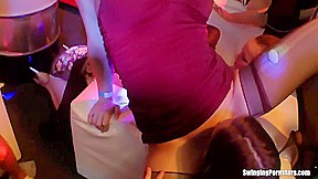 Party Chicks Have Fun In The Club