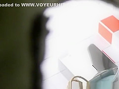 Peephole in public toilet piss hunter