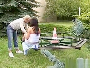 Peggy Gets Horny In Parks