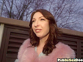 Pickedup petite bae deepthroat stranger