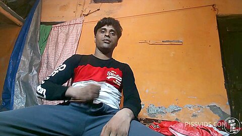 Pre cum licking and bed fuck Indian boy porn - PissVids