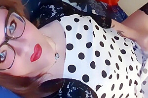 Princess Bunnie In Crossdresser Milf Masturbates