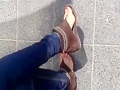 Public Feet 52