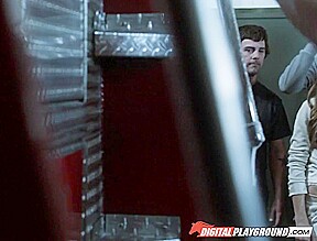 Raven Alexis & Tommy Gunn in Body Heat, Scene 2