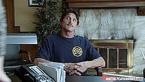 Raven Alexis & Tommy Gunn in Body Heat, Scene 2