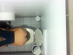 Real girls bathroom