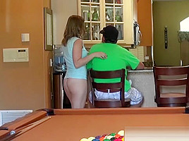 Realitykings - Milf Hunter - Levi Cash Miss M