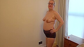 Ripping Black Pantyhose In Oil