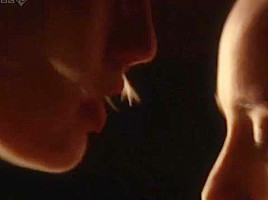 Ruta Gedamintas - Laura Fraser - Lip Service s01e06 - 01