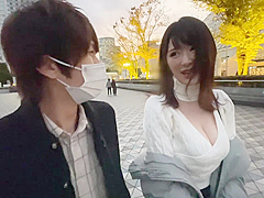 胸チラIカップがセクシーすぎるおさんに止まらない衝動SEX