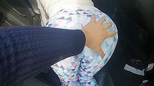 STEP BROTHER GRINDING AND MAKE BIG LOAD ON HIS Step sister IN YOGA PANTS