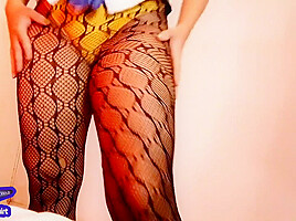 Saturn Squirt Her Stepbrother-in-law Records Her As She Has A Beautiful Ass In Fishnet Stockings