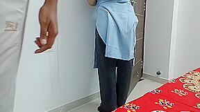 School Ki Ladki Room Me Pdai Kar Rahi Thi Dost Ne Meri Baden Ko Coda